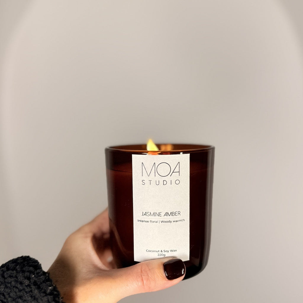 Jasmine Amber Candle 220g